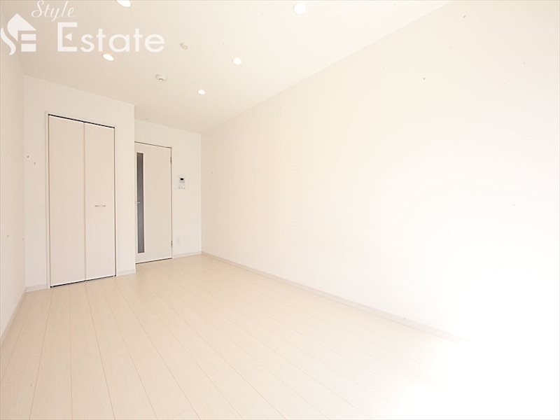 居室・リビング　内装