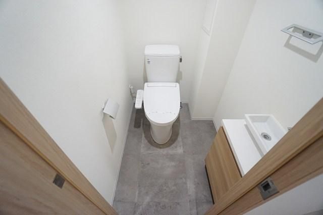 トイレ　トイレもきれいです