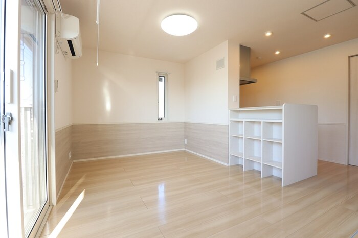 居室・リビング　リビング全景