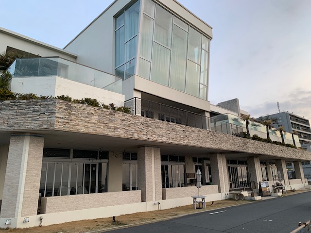 飲食店　サザンビーチヒルズ（飲食店）まで600m