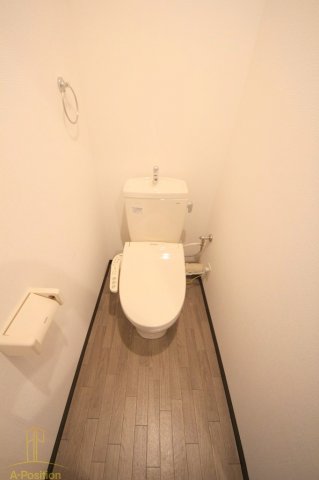 トイレ　みおつくし西梅田IV