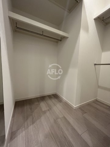収納　シーズンフラッツ大手前　クローゼット