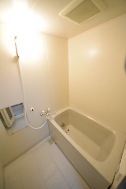 バス・シャワールーム　※別号室参考写真です