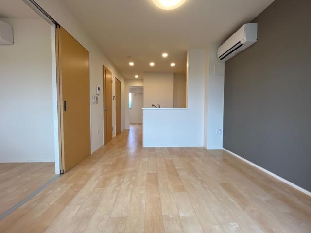 居室・リビング　リビング