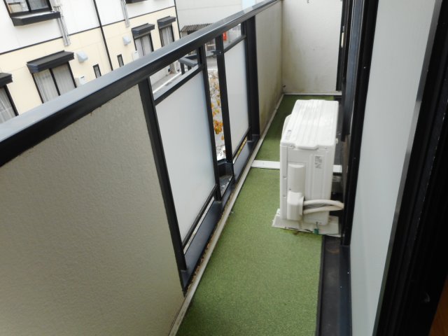 バルコニー　2016年12月撮影