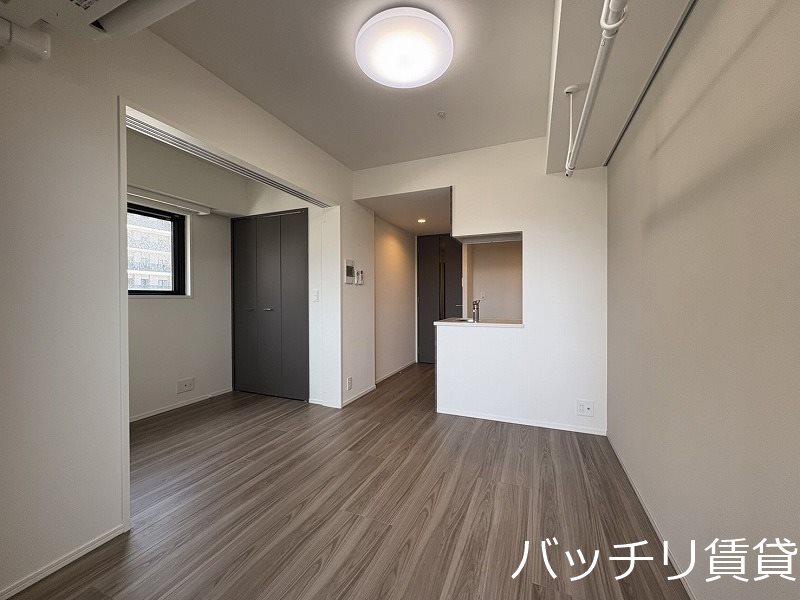 居室・リビング　画像は別号室タイプの為、現状を優先いたします