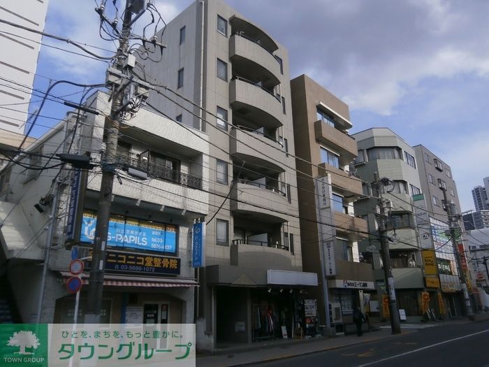 エントランス　外観