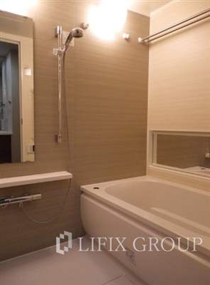 バス・シャワールーム　風呂