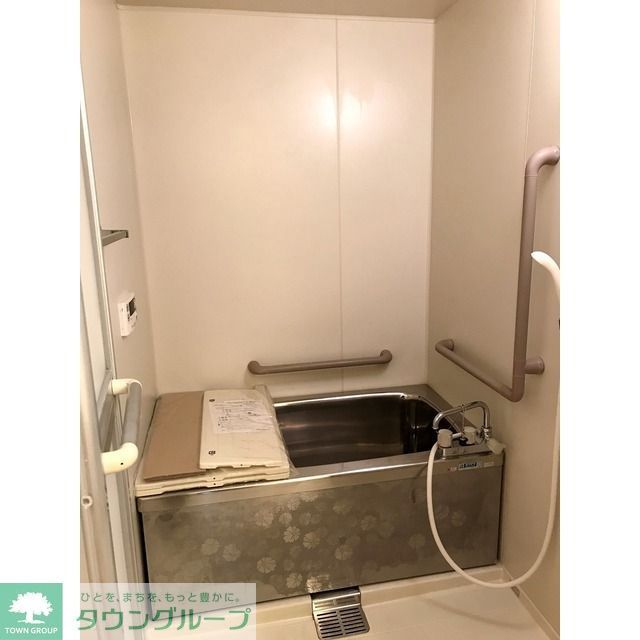 バス・シャワールーム　同タイプ・別部屋画像