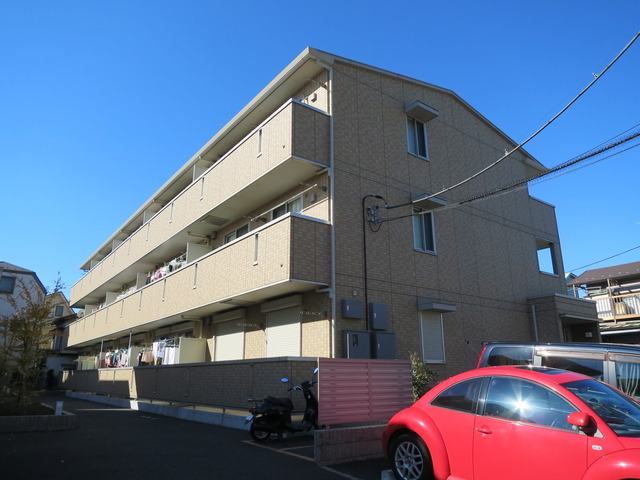 建物外観　しっかりとした外観の建物♪