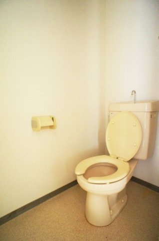 トイレ　清潔感のあるトイレです