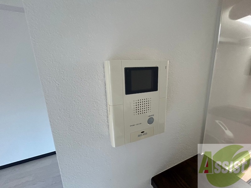 セキュリティ　インターホンは通話ができるので急な訪問があっても安心です。