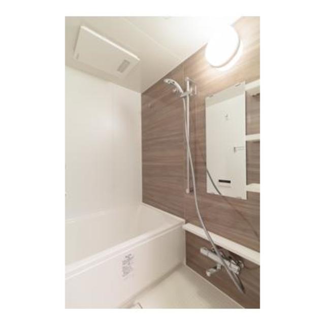 バス・シャワールーム　※写真は同タイプ住戸です。