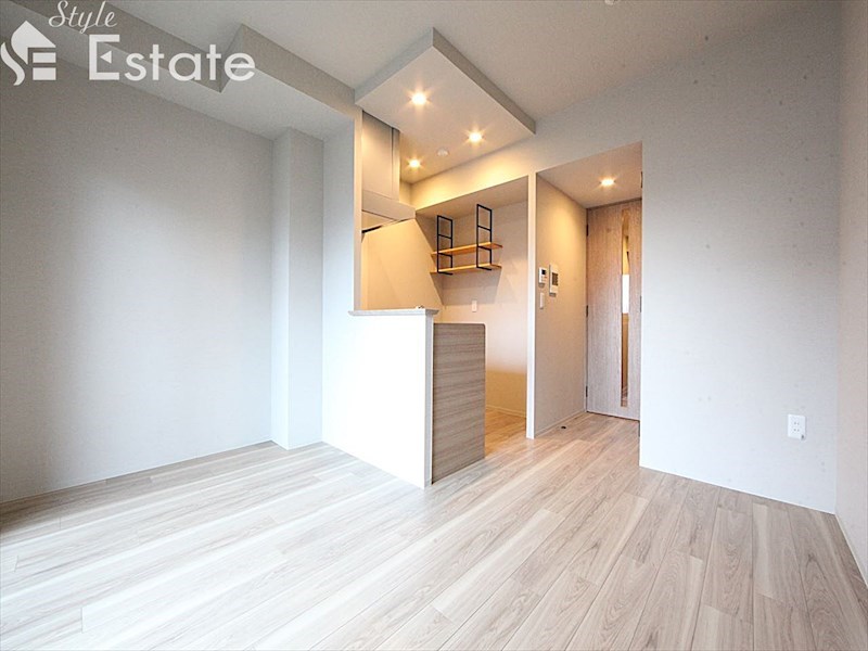 居室・リビング　内装