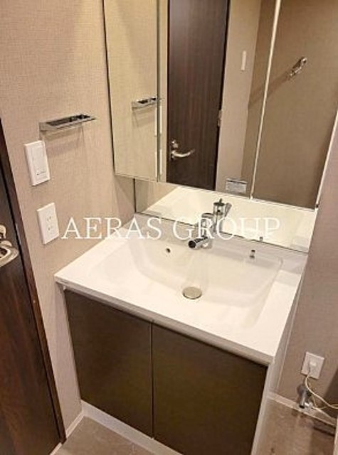 洗面設備　同仕様