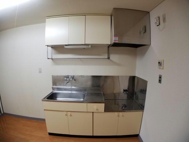 キッチン　同室タイプ