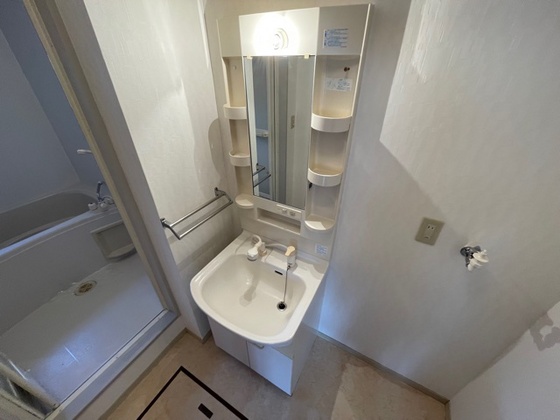 洗面設備　※別部屋の写真です