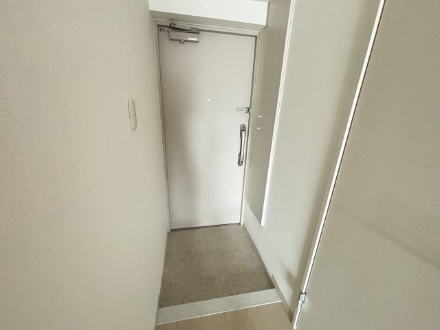 玄関　別号室参考写真です。