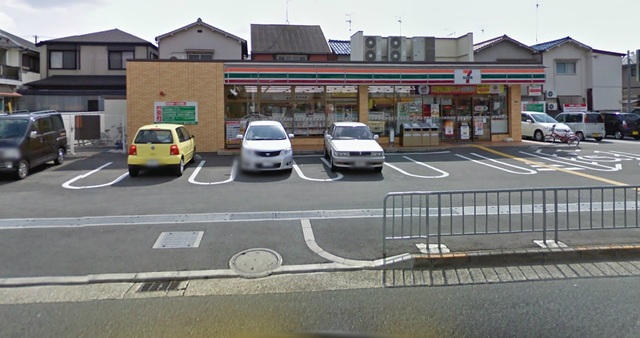 コンビニ　セブンイレブン堺堀上緑町店（コンビニ）まで774m