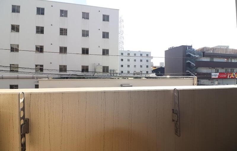 バルコニー　※同仕様写真含む