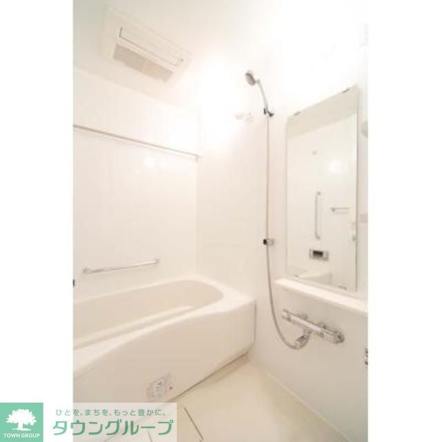 バス・シャワールーム　※写真は同タイプ住戸です。
