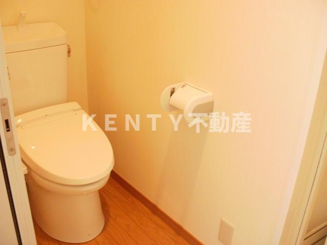 トイレ　トイレもきれいです