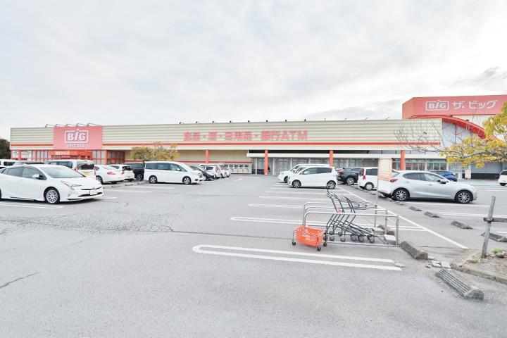 スーパー　ザ・ビッグ上板店（スーパー）まで2375m