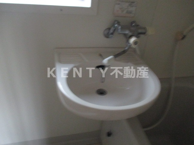 洗面設備　コンパクトで使いやすい洗面所