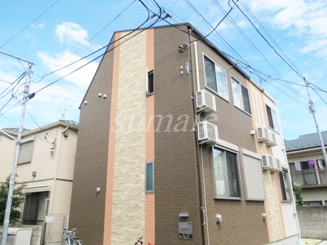 建物外観　閑静な住宅街に立地しています☆