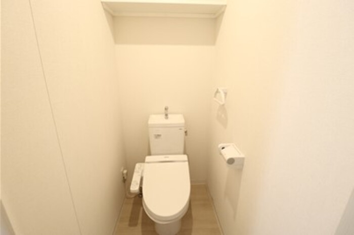 トイレ　落ち着いたトイレです