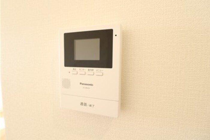 セキュリティ　モニター付きインターホンです