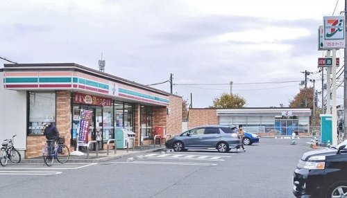 コンビニ　セブンイレブン 新座石神1丁目店（コンビニ）まで565m