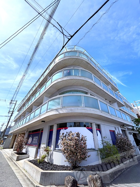 建物外観　豪華・ハイグレード賃貸です♪♪