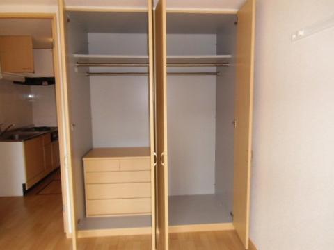 収納　収納（イメージ）
