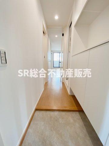 玄関　玄関広めで使いやすいです☆