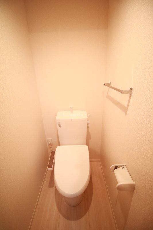 クローバー富士5号館のトイレ写真