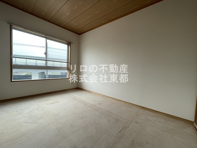 その他　窓から暖かな日差しが入ります♪