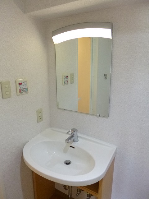 コリーヌ平町四番館の内装写真