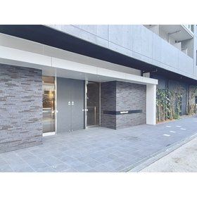エントランス　☆共用設備もキレイ☆