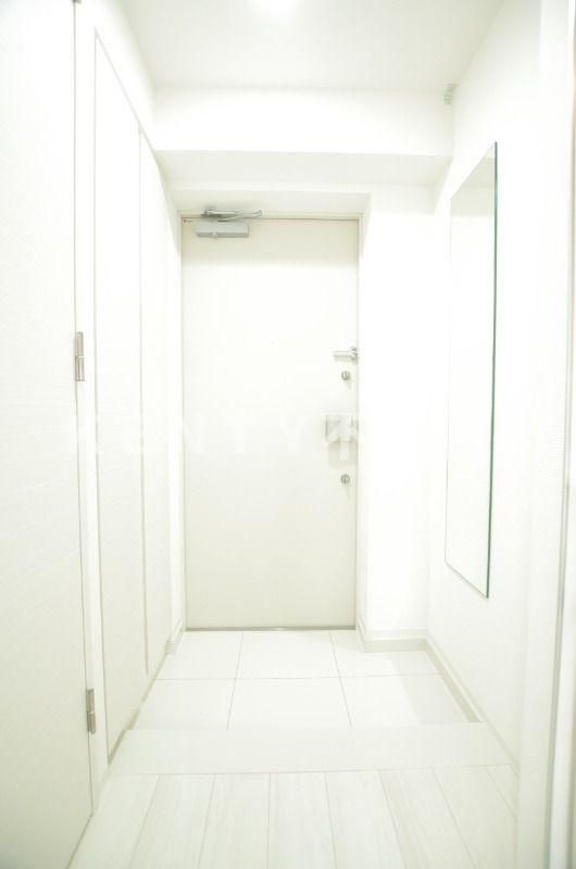 玄関　落ち着いた玄関です