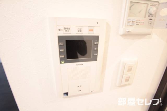 セキュリティ　オートロック付きで安心です