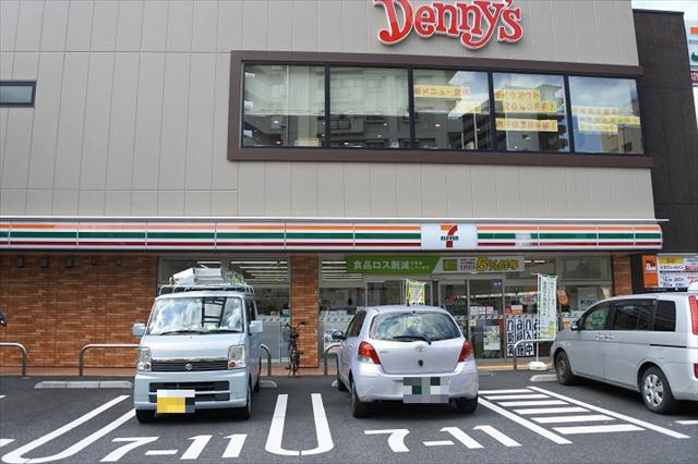 コンビニ　セブンイレブン（コンビニ）まで1663m
