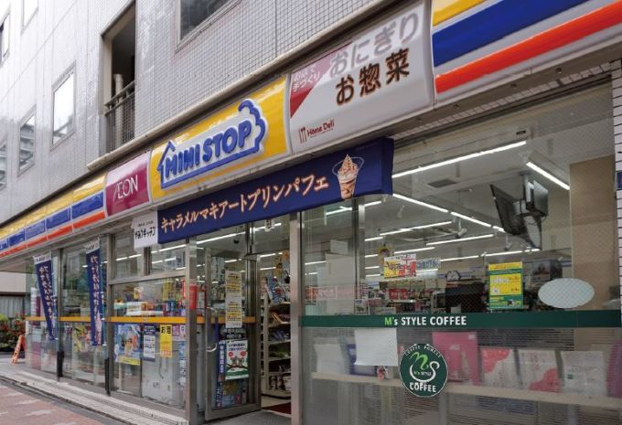 コンビニ　ミニストップ 名古屋菊井町店（コンビニ）まで304m