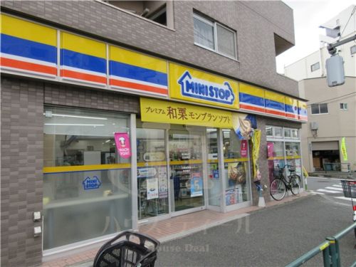 コンビニ　ミニストップ志茂駅前店（コンビニ）まで390m