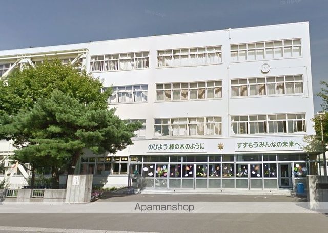 小学校　栄東小（小学校）まで508m