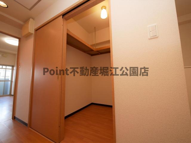 地下鉄御堂筋線 中津駅 徒歩11分 7階建 築22年の内装写真