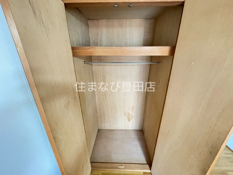 収納　別室同型写真