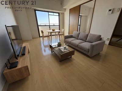 居室・リビング　画像中の家具はAIにより配置加工しているため、付属しません