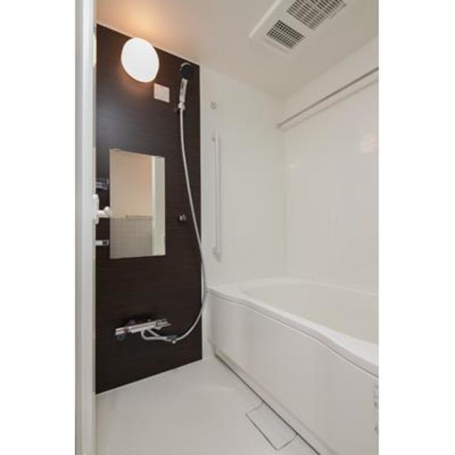 バス・シャワールーム　※写真は同タイプ住戸です。