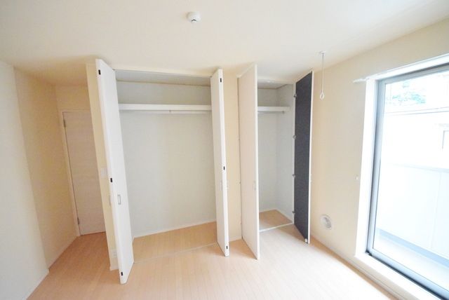 収納　同建物内の別部屋参考写真です
